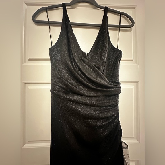 NWT - Dress the Population Jordan ruched side slit dress in black metallic! - Picture 5 of 9